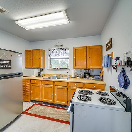 Cozy Kerrville Guest Cottage Near Guadalupe River! Exterior photo