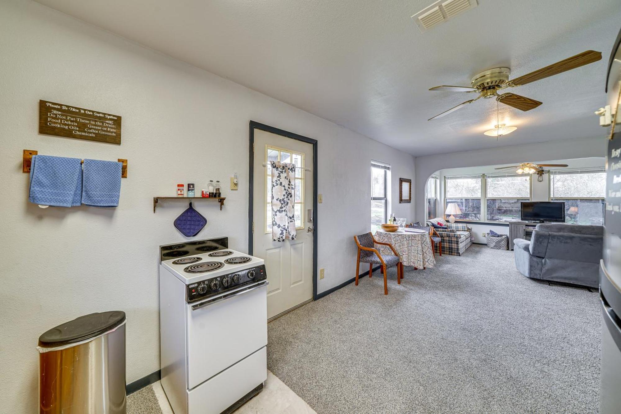 Cozy Kerrville Guest Cottage Near Guadalupe River! Exterior photo